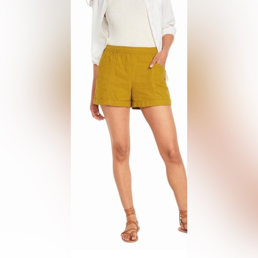 NWT Old Navy High-Waisted Linen Shorts